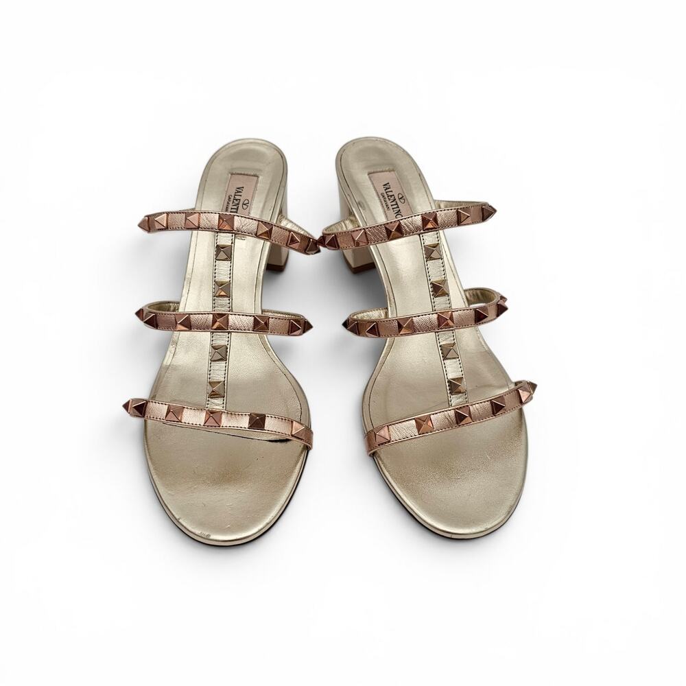 Valentino Garavani Rockstud Cage Block Heel Sandal Gold Rose Size 41.5 11.5